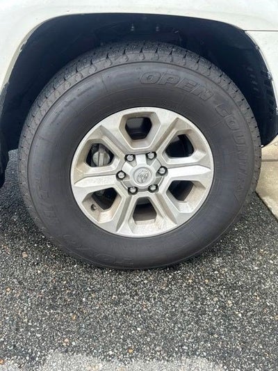 2023 Toyota 4Runner SR5
