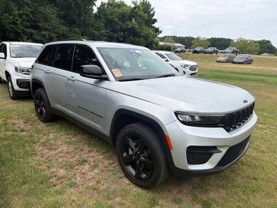 2024 Jeep Grand Cherokee Altitude