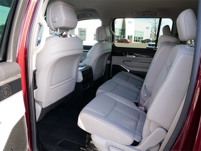 2022 Jeep Wagoneer Series II