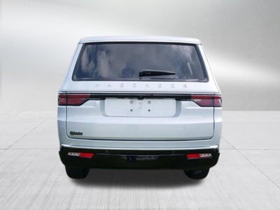 2025 Jeep Wagoneer Base