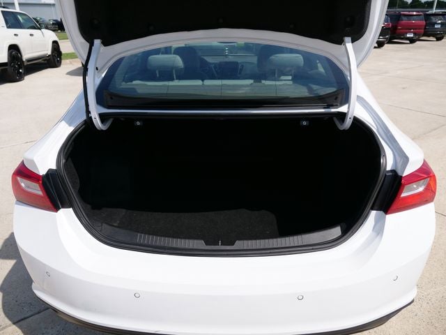 2024 Chevrolet Malibu 1LT - Photo 12