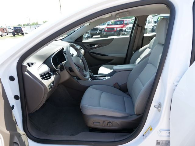 2024 Chevrolet Malibu 1LT - Photo 14