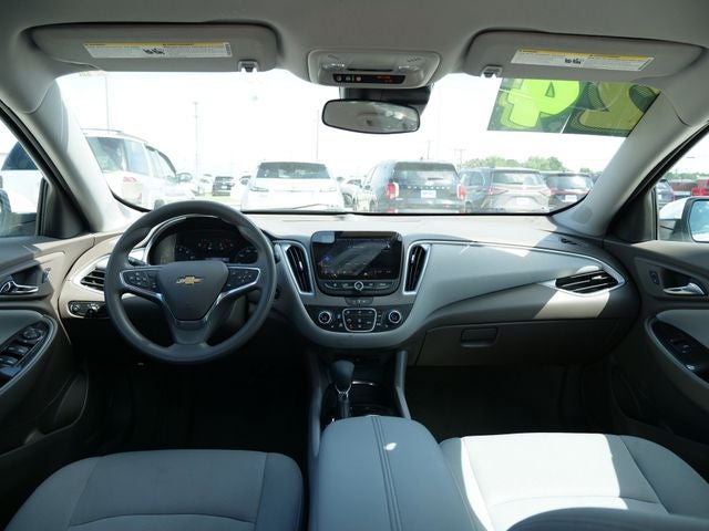 2024 Chevrolet Malibu 1LT - Photo 16