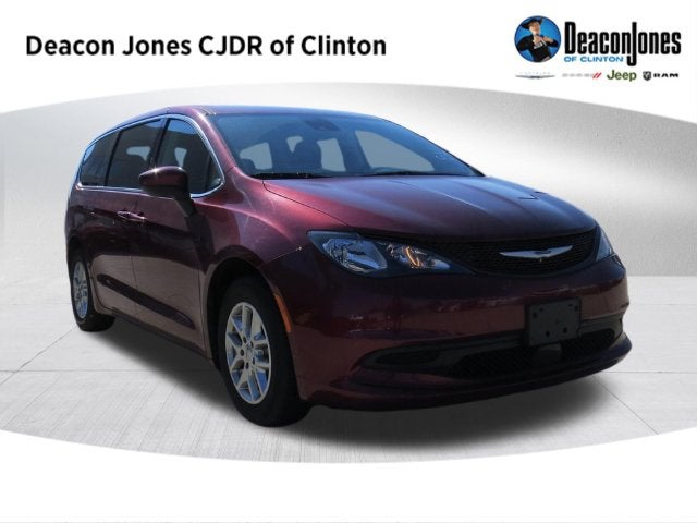 2023 Chrysler Voyager